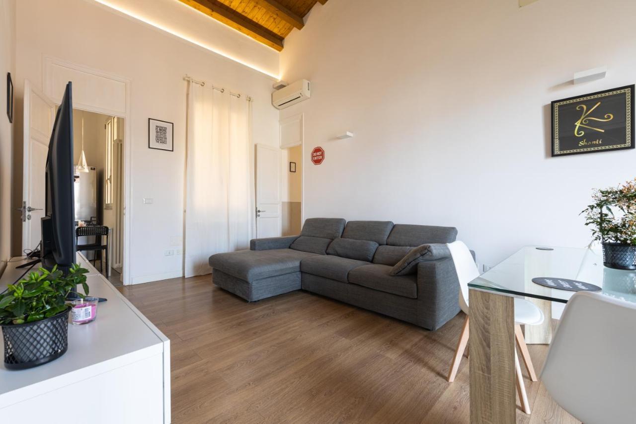 Shanti Holiday House Palermo Exteriör bild