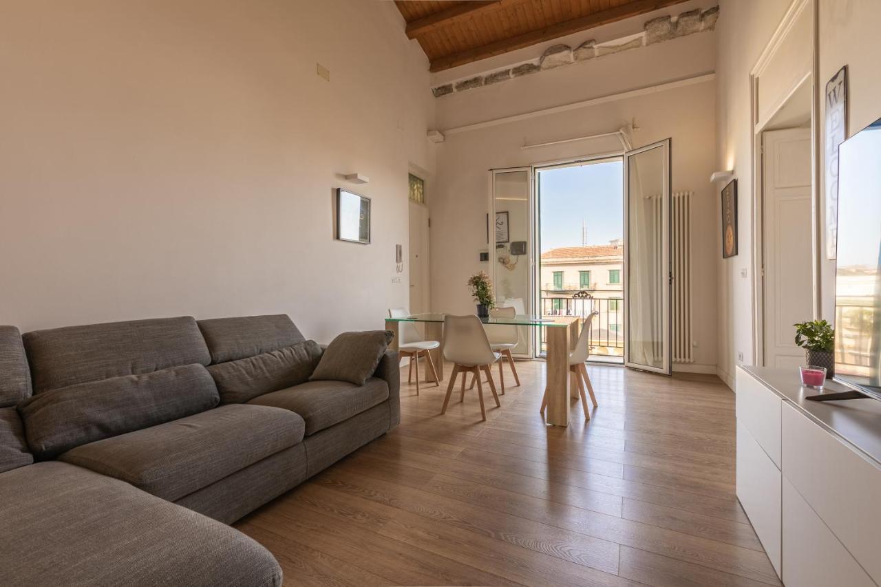 Shanti Holiday House Palermo Exteriör bild