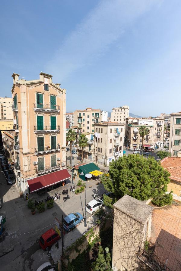 Shanti Holiday House Palermo Exteriör bild